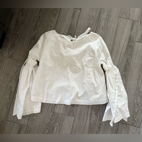 Free People|So obviously yours top, in crisp white•••Bell sleeves,bow details - Picture 11 of 16